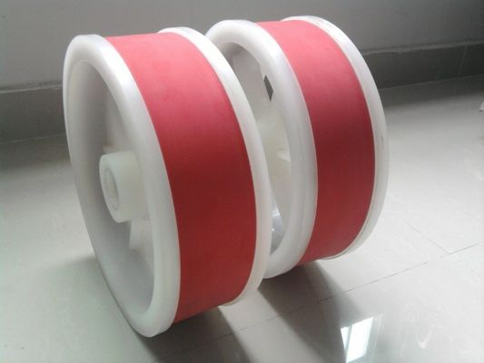 Rueda de nylon recubierta de caucho de alta capacidad de carga con absorción de golpes