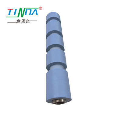 Roller de caucho industrial cilíndrico de alta presión personalizado con diseño con ranuras