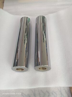 Modo de moldeo personalizado de rodillos metálicos cilíndricos diseñado para una integración perfecta en el equipo de rodadura