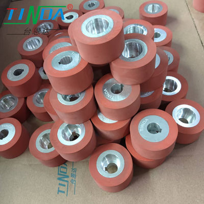 Superficie lisa de alta temperatura 350 grados de silicona rodillo superior baja rueda para PFAFF 8323 máquina de sellado de costura de aire caliente